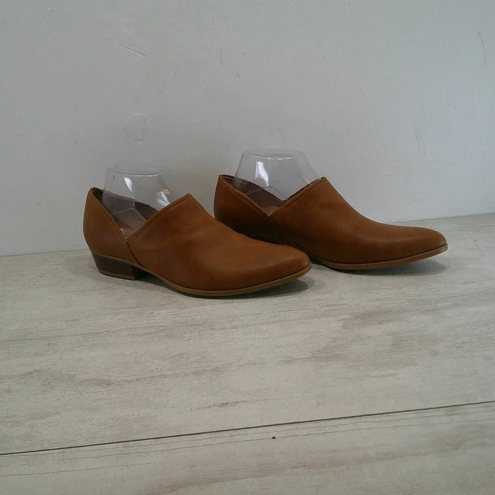 Naturalizer comfort cushioned